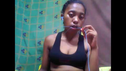 tahiriniah online show from 02.24.25