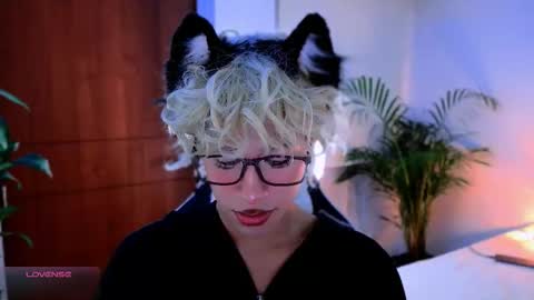 taichi online show from 10.10.25