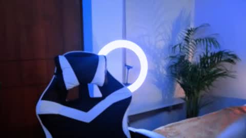 taichi online show from 10.25.25