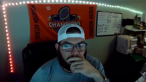 TaintNuzzler online show from 09.26.25