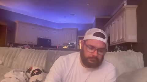 TaintNuzzler online show from 10.09.25