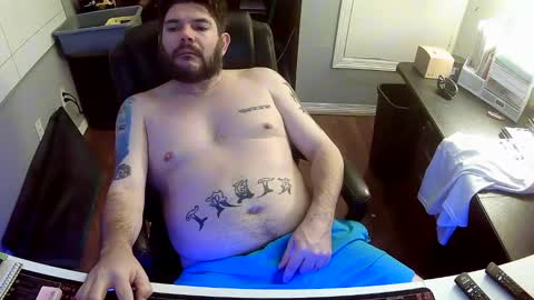 TaintNuzzler online show from 11.08.25