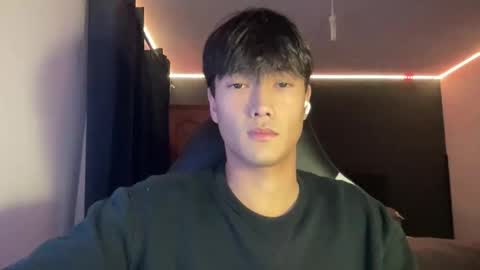 Snapshot of taiob283 chatting on 10.30.25 Ben online show from 10.30.25