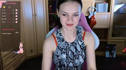 Snapshot of taissia_sweet chatting on 12.29.24 Im Taya  online show from 12.29.24