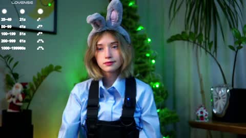 Mia online show from 12.14.24