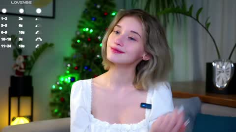 Mia online show from 12.18.24