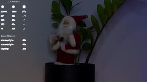 Mia online show from 12.18.24
