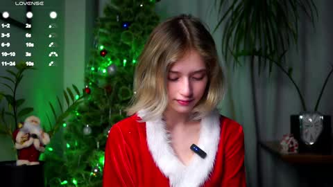 Mia online show from 12.25.24