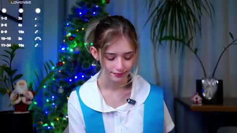 Mia online show from 12.26.24