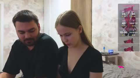 Snapshot of taiti_fox_cub chatting on 10.28.25 taiti_fox_cub online show from 10.28.25