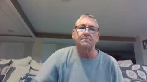 Snapshot of takeitalldown101 chatting on 01.02.25 takeitalldown101 online show from 01.02.25