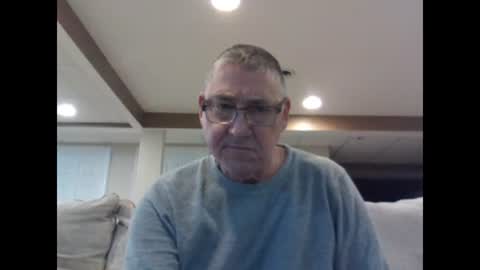 Snapshot of takeitalldown101 chatting on 02.16.25 takeitalldown101 online show from 02.16.25