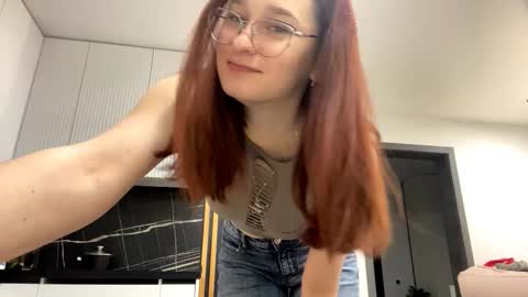 Ayla and Lexi online show from 11.28.25