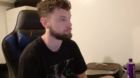 Snapshot of talenjames chatting on 11.08.25 Talen James online show from 11.08.25