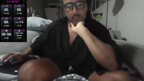 Snapshot of talent_scout_1 chatting on 02.02.26 Edge Master Flash online show from 02.02.26