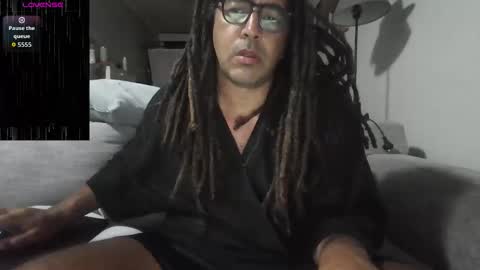 Snapshot of talent_scout_1 chatting on 02.05.26 Edge Master Flash online show from 02.05.26