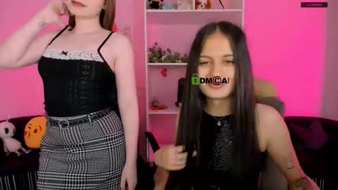 Snapshot of talia_seduce chatting on 09.26.25 talia_seduce online show from 09.26.25