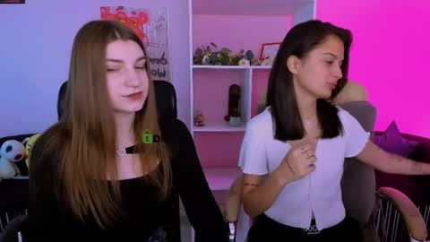 Snapshot of talia_seduce chatting on 10.02.25 talia_seduce online show from 10.02.25