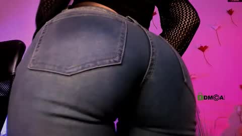 Snapshot of talia_seduce chatting on 02.28.26 talia_seduce online show from 02.28.26