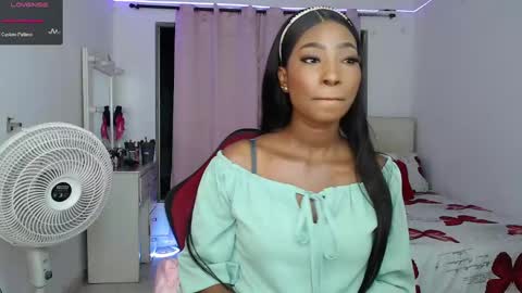 Snapshot of talianamoreno chatting on 02.18.25 taliana modelo independiente online show from 02.18.25