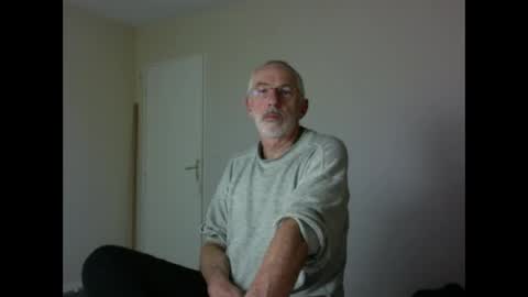 Jack Pierrot online show from 10.14.25