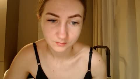  Kira  online show from 12.30.24