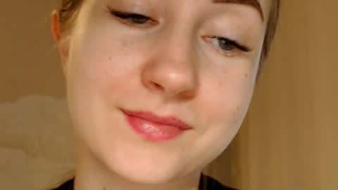  Kira  online show from 01.06.25