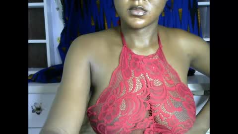 Snapshot of tall_choco chatting on 03.26.26 tall_choco online show from 03.26.26