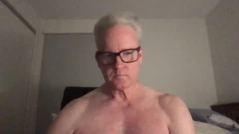 Snapshot of tallandfit000 chatting on 01.19.25 tallandfit000 online show from 01.19.25