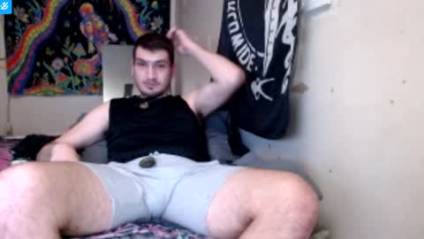 tallerandhandsomer online show from 01.11.26