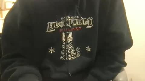 Snapshot of tallguysfbay chatting on 01.02.25 tallguysfbay online show from 01.02.25