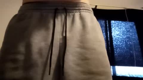 Snapshot of talllighthandsom chatting on 12.22.24 talllighthandsom online show from 12.22.24