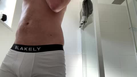 Snapshot of tallpaul_12345 chatting on 03.15.26 Tall Paul online show from 03.15.26