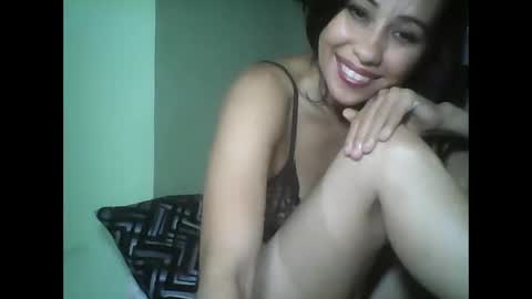 Snapshot of tallulah_riley chatting on 12.08.24 Tallulah Riley online show from 12.08.24
