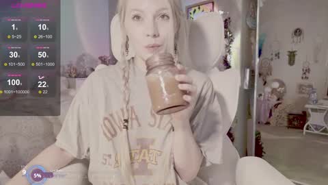 Snapshot of talulaa chatting on 09.29.25 Talula - OF talulaa online show from 09.29.25