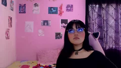 Snapshot of tamako_kitty__ chatting on 02.26.25 Alejandra Independent model online show from 02.26.25
