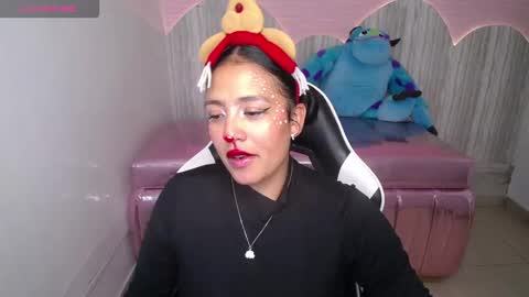 Tamara online show from 11.21.25