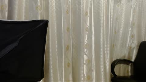 Tammy Modelo independiente YEAH online show from 10.02.25