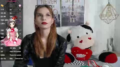 Snapshot of tamara_slimx chatting on 12.28.24 Tamara online show from 12.28.24