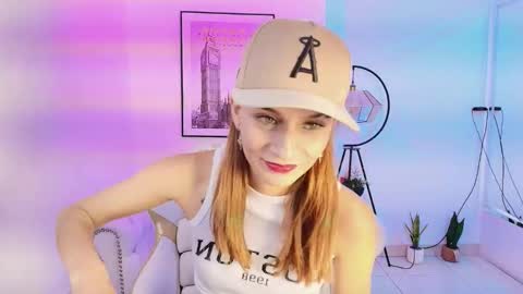 Snapshot of tamara_slimx chatting on 01.02.25 Tamara online show from 01.02.25