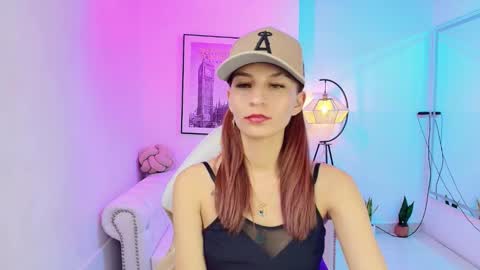 Snapshot of tamara_slimx chatting on 01.17.25 Tamara online show from 01.17.25