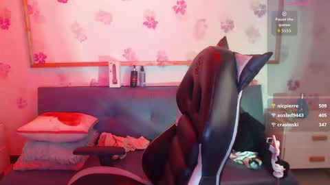 Snapshot of tamara_velezz chatting on 02.25.26 Tamara online show from 02.25.26