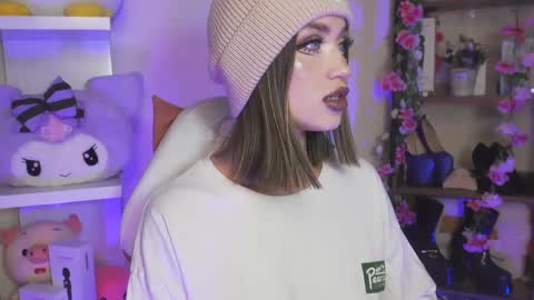 Cami 3 online show from 12.21.24