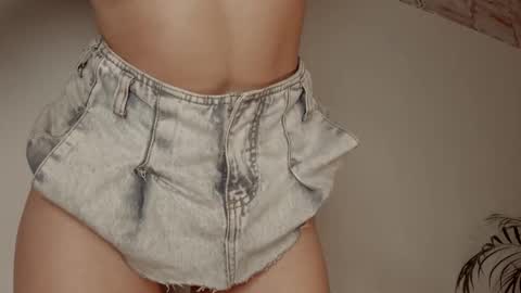 Tamara. online show from 10.15.25