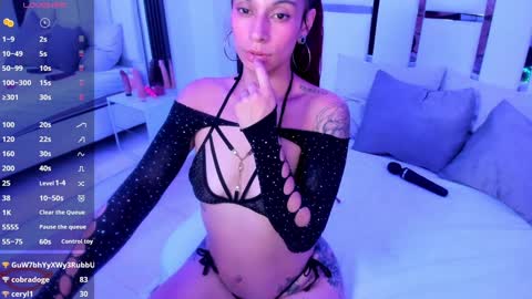 Snapshot of tamhy_ferrara chatting on 01.26.25 Tamhy online show from 01.26.25
