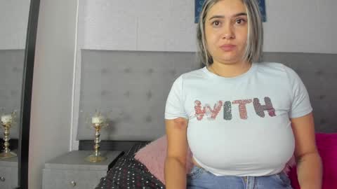 Tamy Vega online show from 01.06.25