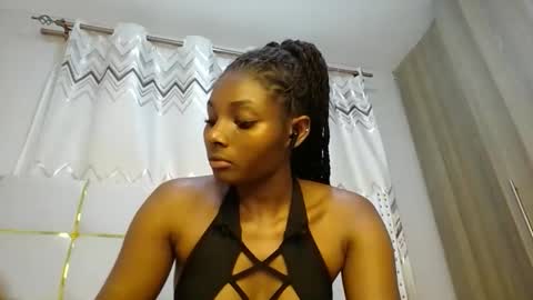Snapshot of tamia538235 chatting on 01.14.25 tamia online show from 01.14.25