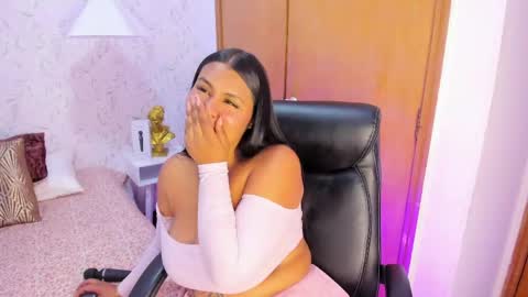 Tammara  online show from 05.29.26