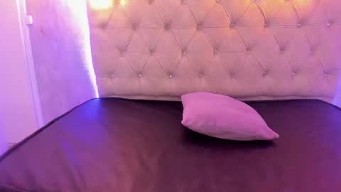   online show from 02.13.25
