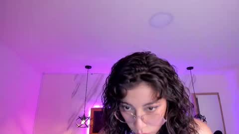   online show from 02.25.25